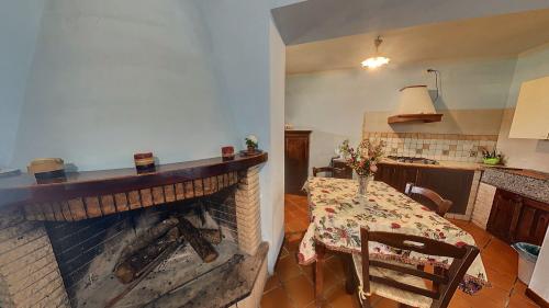1294alloggio_del_grillo_salone_prenotazione