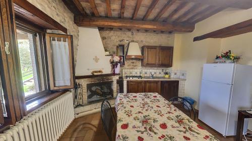 1318alloggio_dei_buoi_cucina_prenotazione