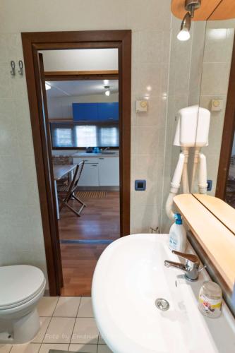 agrivillage_3_casina_viola_bagno_dettaglio