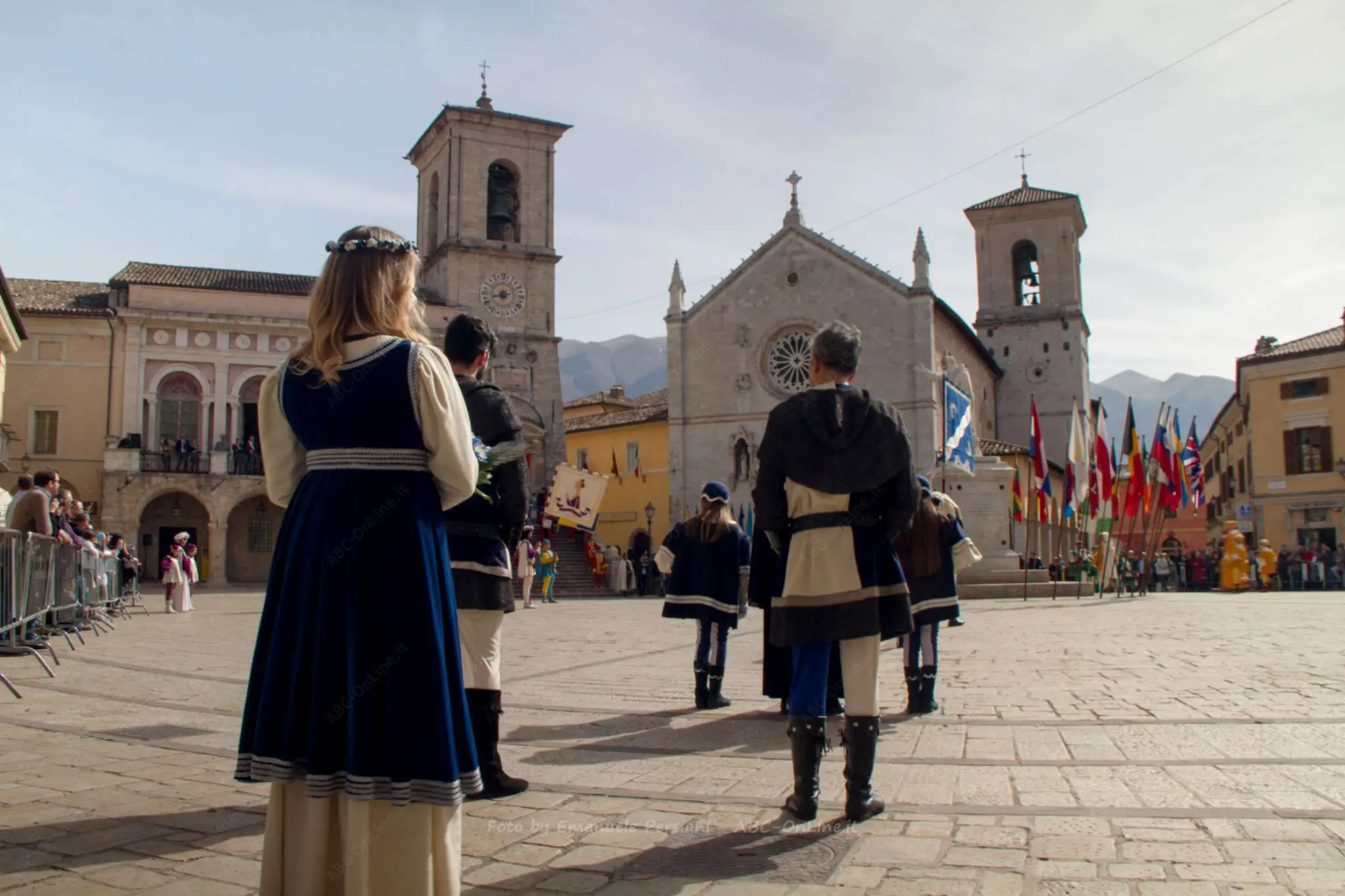 palio dei ceri in piazza a norcia